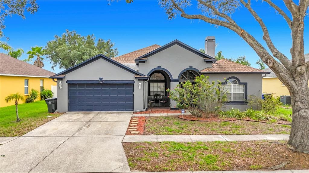 11607 GROVE ARCADE DRIVE RIVERVIEW, FL 33569