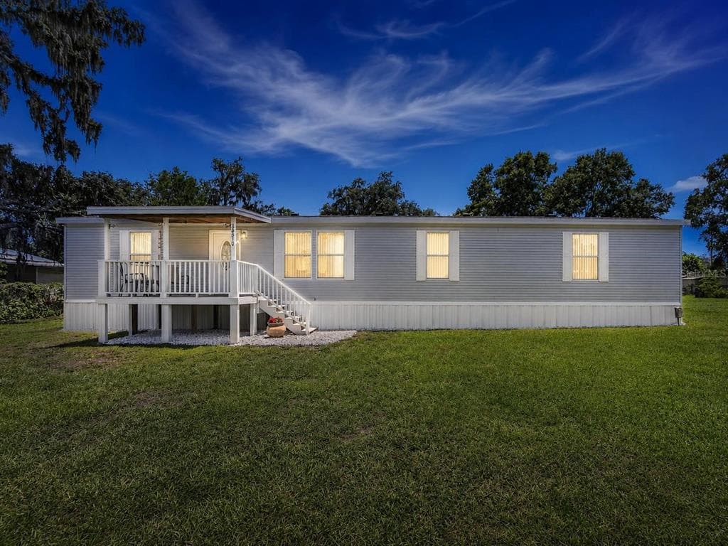 38310 PEAR COURT ZEPHYRHILLS, FL 33542