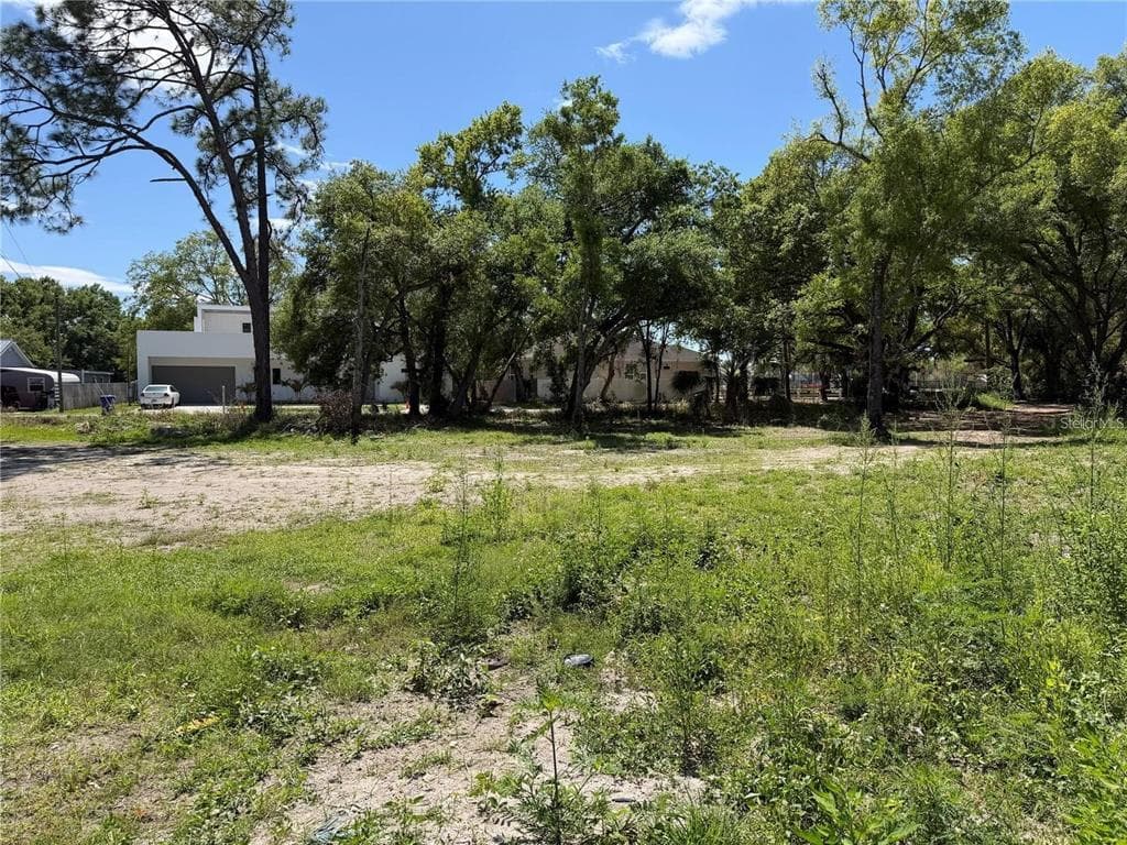 6806 NEW YORK DRIVE Lots A,B,C TAMPA, FL 33619