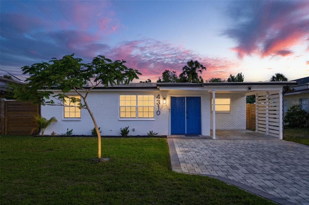 4310 W CARMEN STREET TAMPA, FL 33609