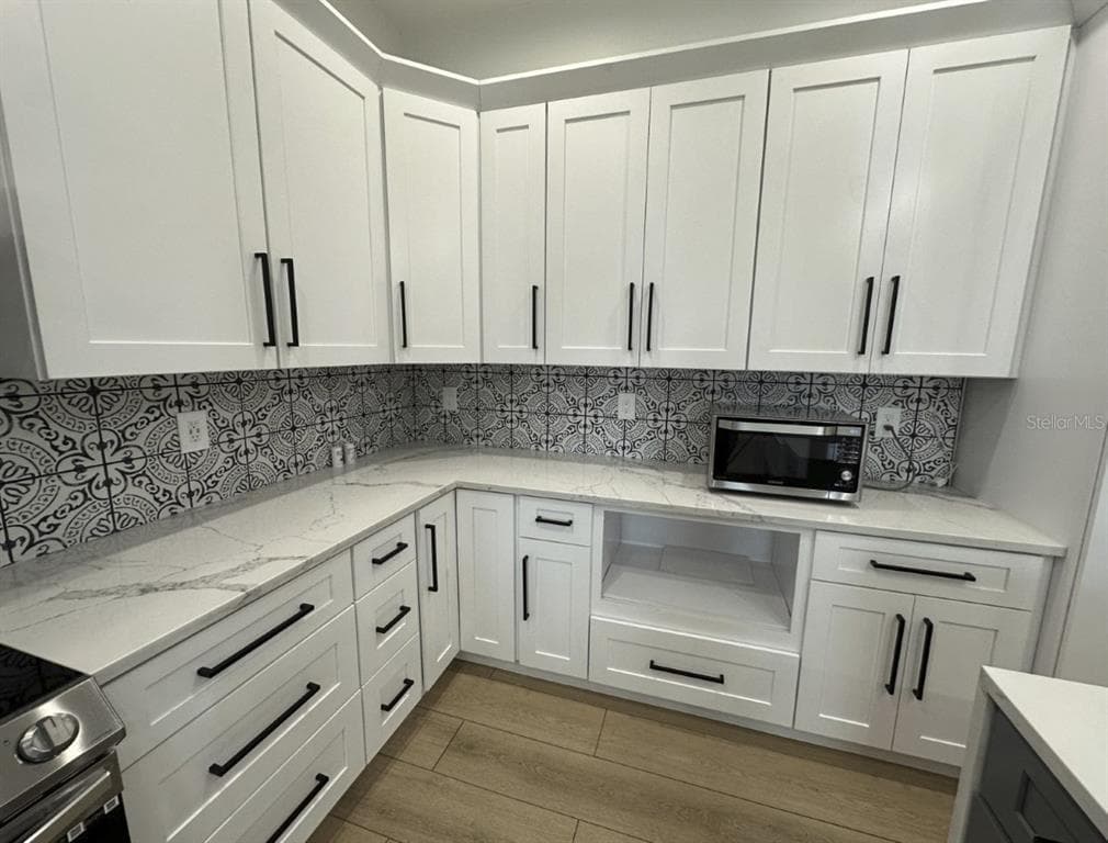 319 W WEST STREET TAMPA, FL 33602