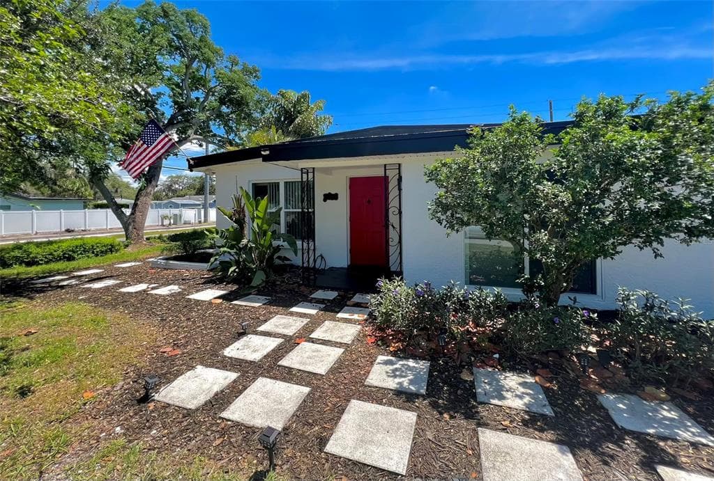 2173 RIVIERA DRIVE CLEARWATER, FL 33763