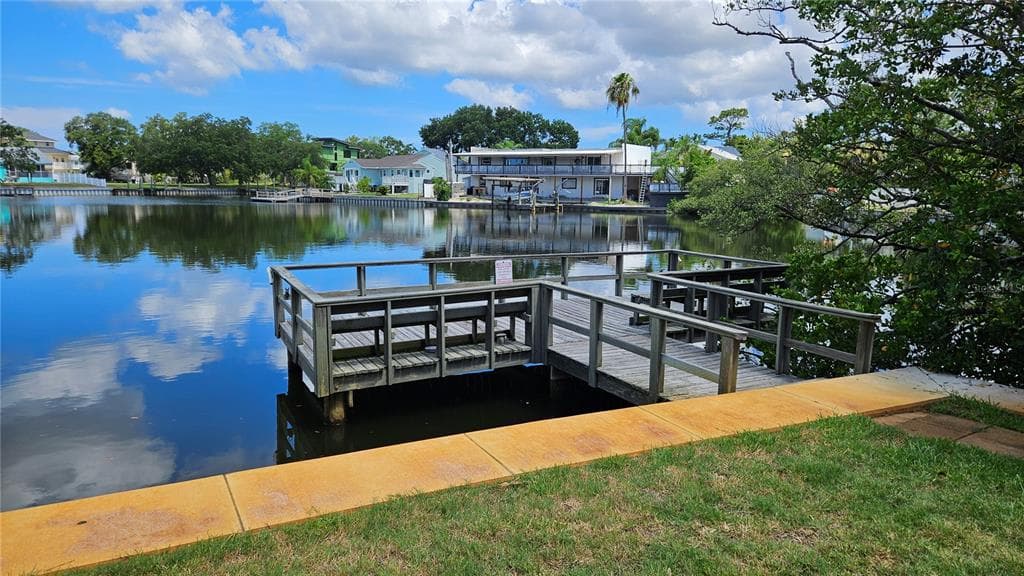 4805 ALT 19 UNIT 114 PALM HARBOR, FL 34683