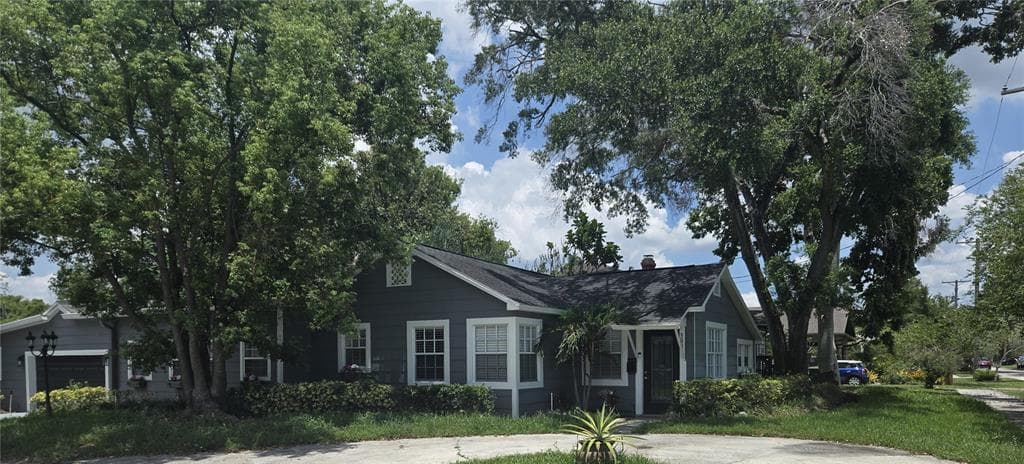 300 E IDLEWILD AVENUE TAMPA, FL 33604