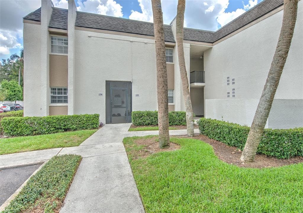 711 RUSSELL LANE UNIT 134 BRANDON, FL 33510