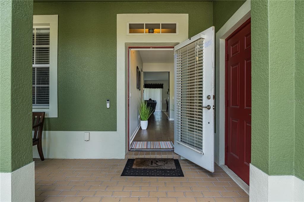 2317 CROSSTON CIRCLE ORLANDO, FL 32824