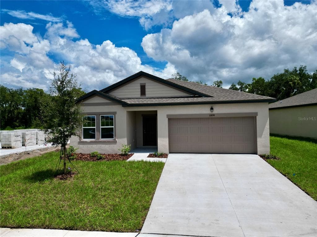 10858 CURVING CREEK LOOP PARRISH, FL 34219