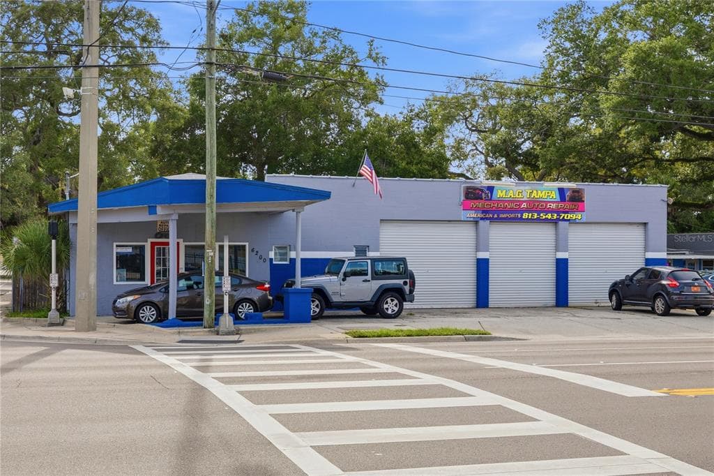 6200 N NEBRASKA AVENUE TAMPA, FL 33604