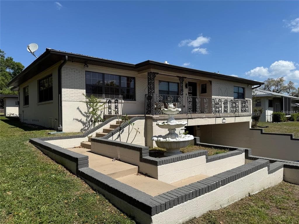 5418 RIVERHILLS DRIVE TEMPLE TERRACE, FL 33617
