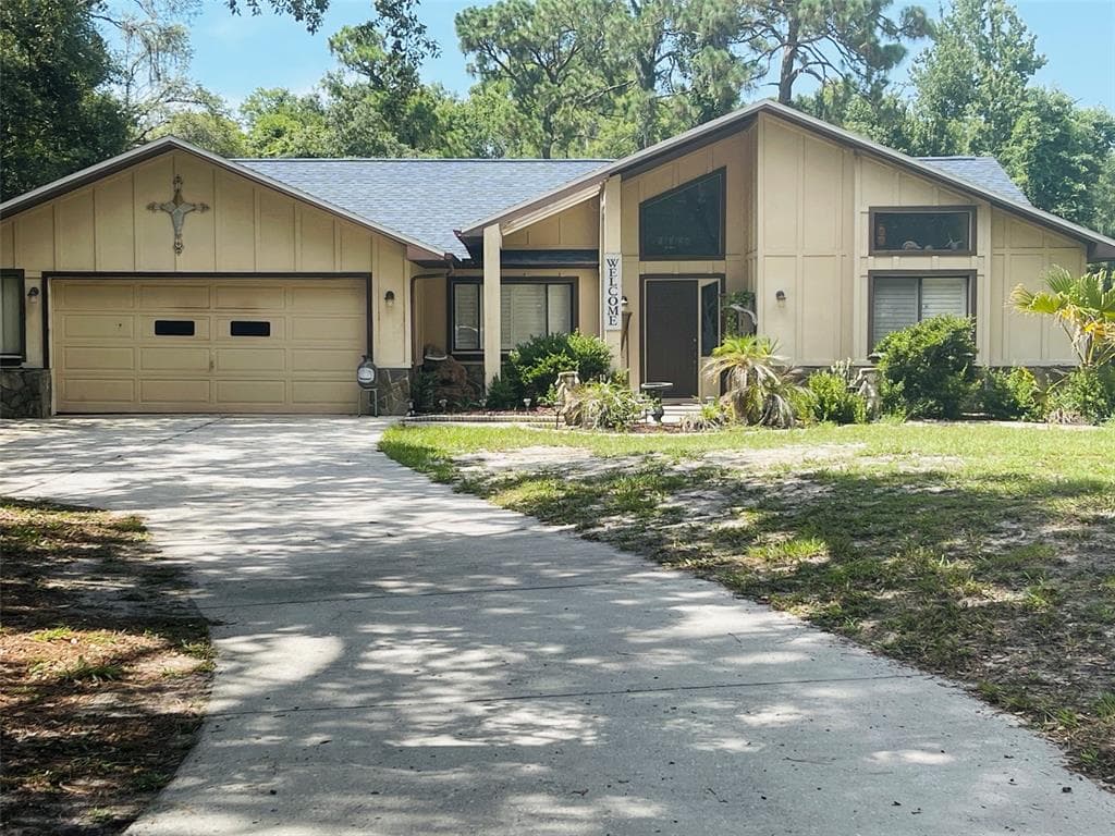 7151 RED OAK LOOP NEW PORT RICHEY, FL 34654
