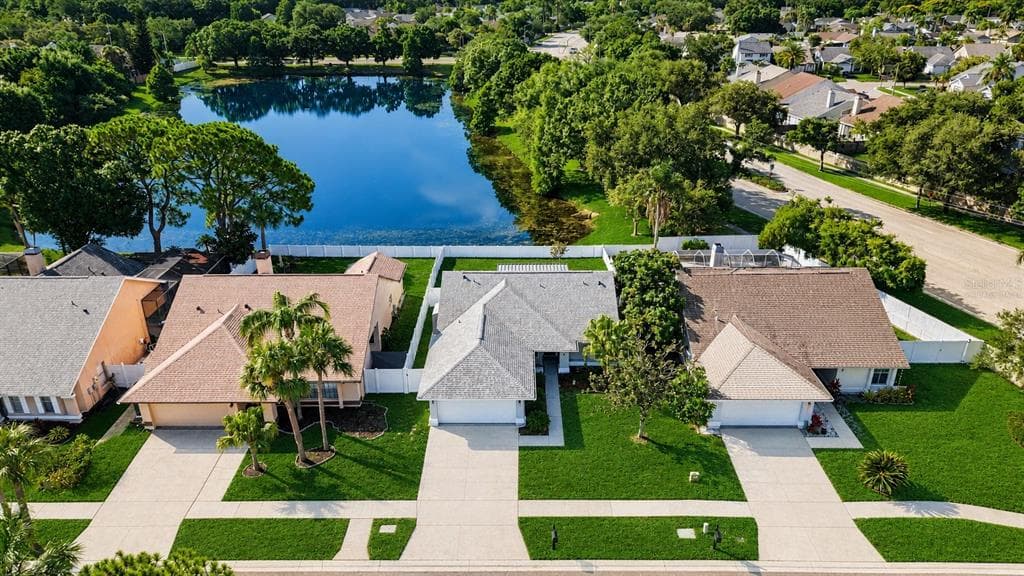 8603 BOYSENBERRY DRIVE TAMPA, FL 33635