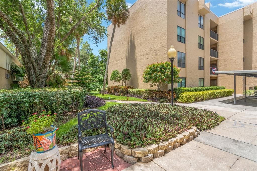 2614 COVE CAY DRIVE UNIT 102 CLEARWATER, FL 33760