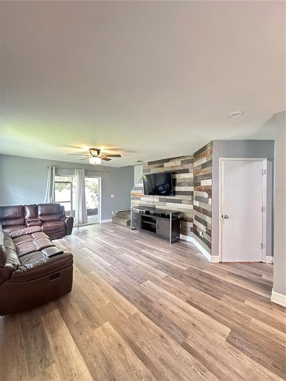2235 FLUORSHIRE DR DRIVE BRANDON, FL 33511