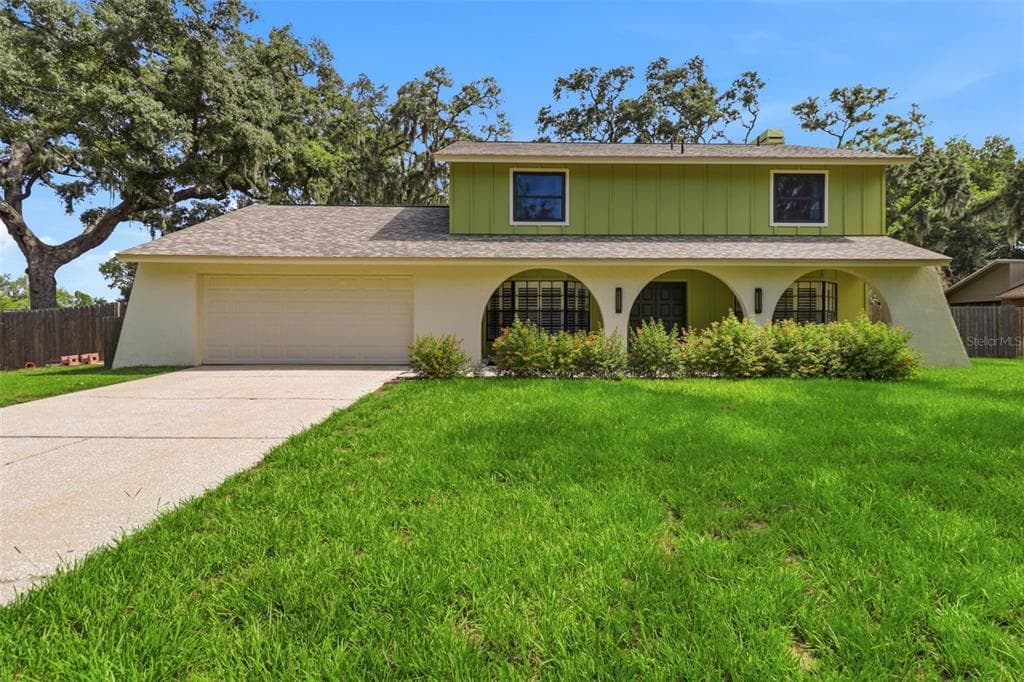 302 BLOOMINGFIELD DRIVE BRANDON, FL 33511