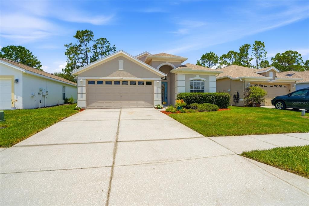 23915 CORAL RIDGE LANE LAND O LAKES, FL 34639