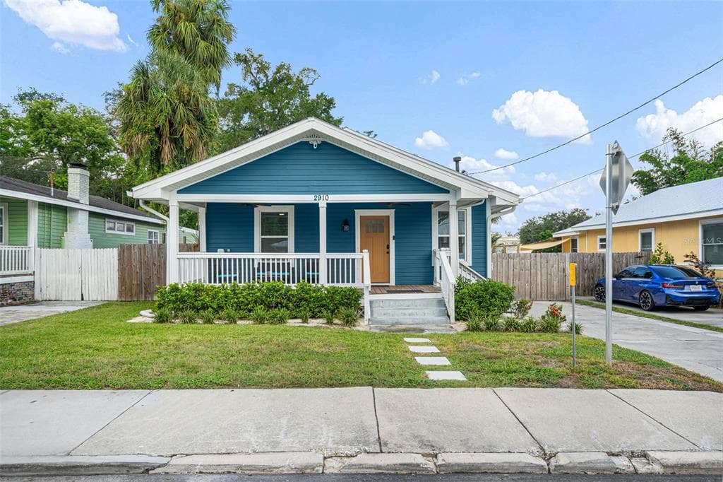 2910 N OLA AVENUE TAMPA, FL 33602