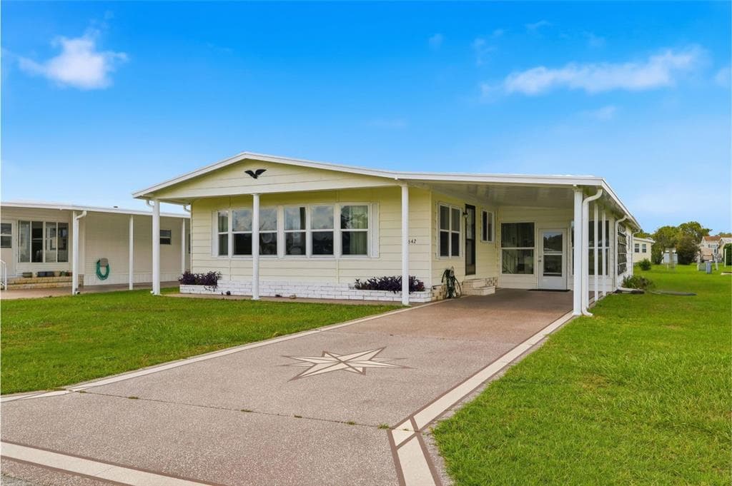 36642 LAKEWOOD DRIVE ZEPHYRHILLS, FL 33542