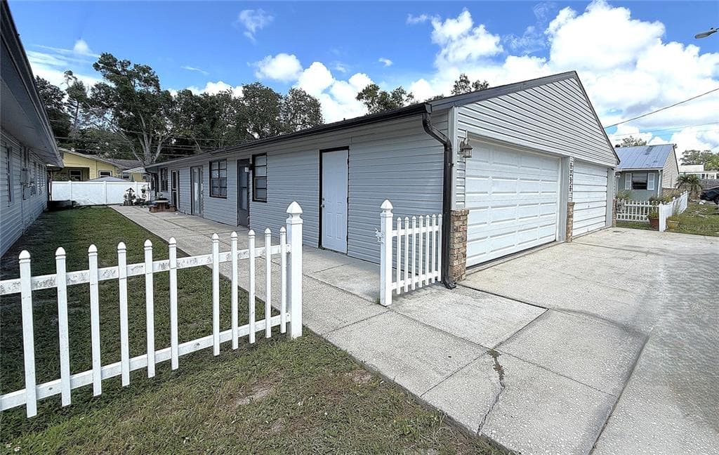 1231 ILLINOIS AVENUE UNIT 1 PALM HARBOR, FL 34683