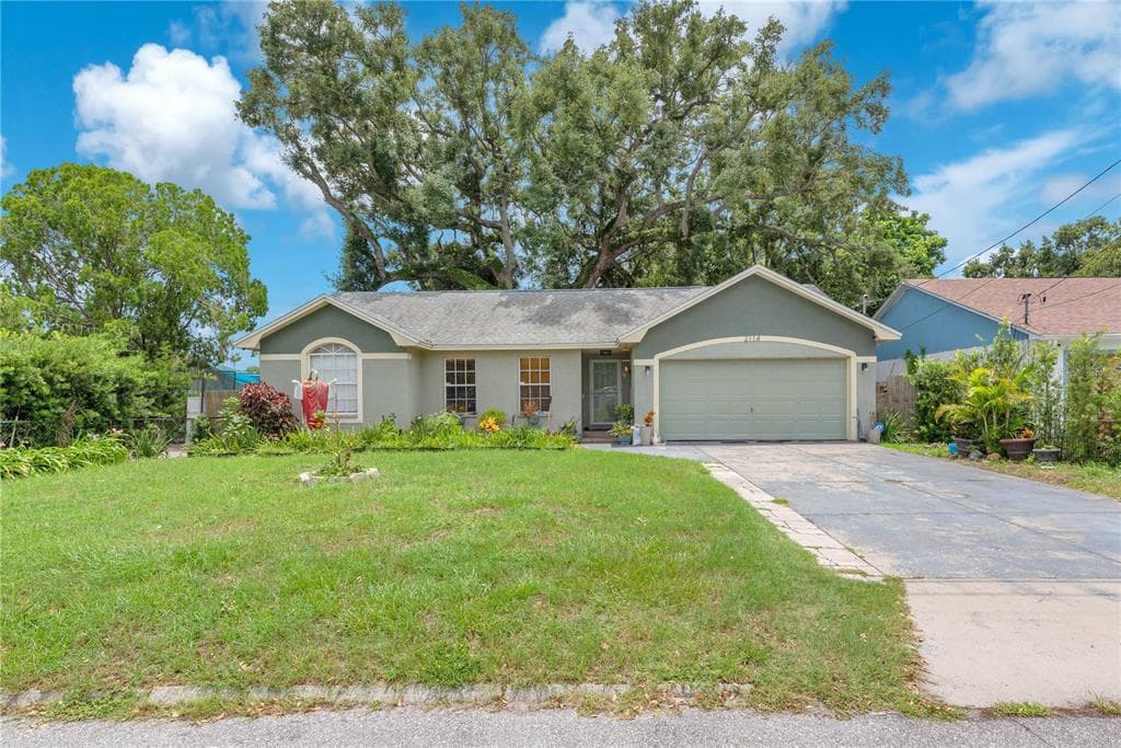 2114 W HANNA AVENUE TAMPA, FL 33604