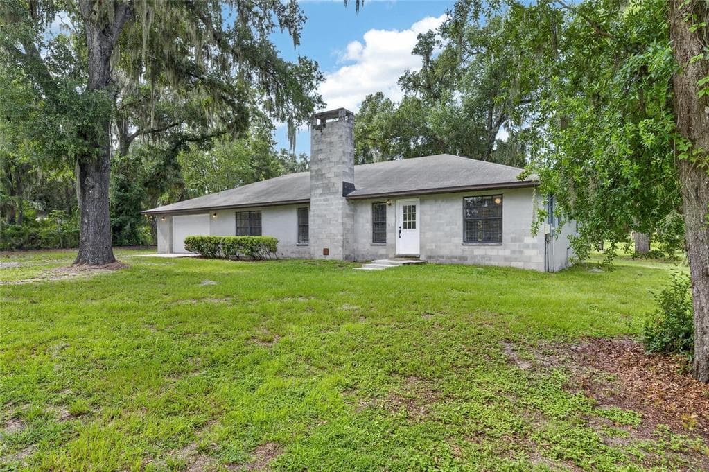 615 THOMPSON ROAD
