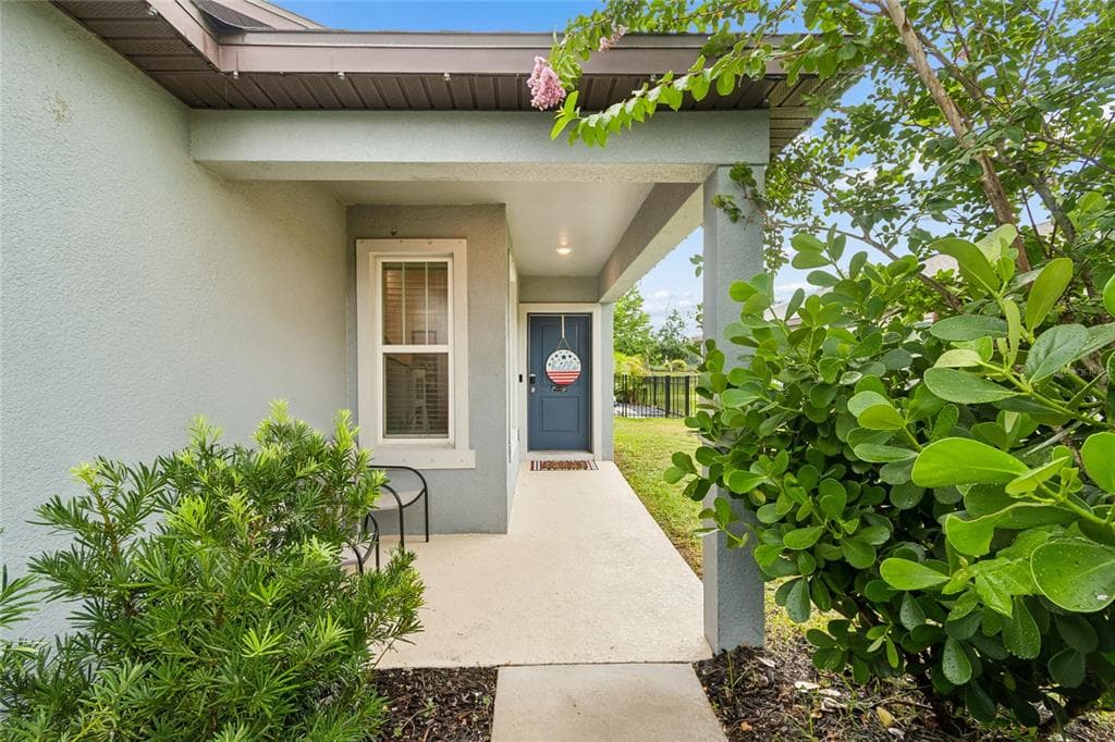 9047 ROYAL RIVER CIRCLE PARRISH, FL 34219
