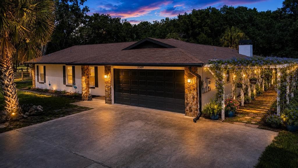 3309 YELLOWKNIFE CIRCLE WIMAUMA, FL 33598