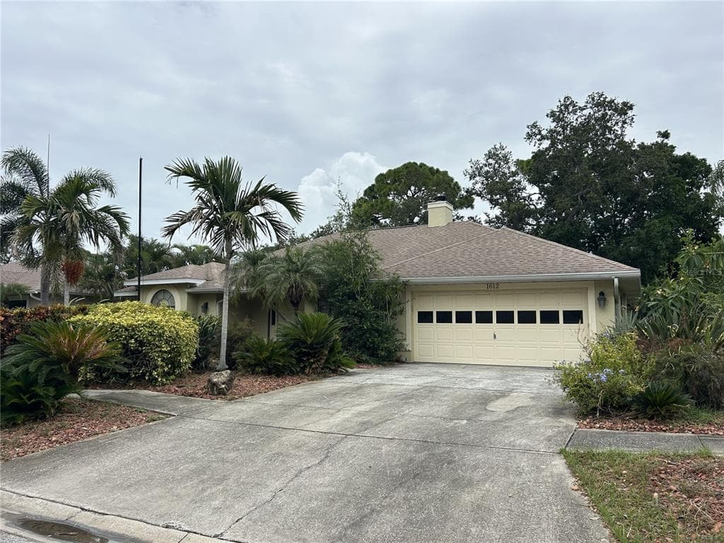 1612 GULF BEACH BOULEVARD TARPON SPRINGS, FL 34689