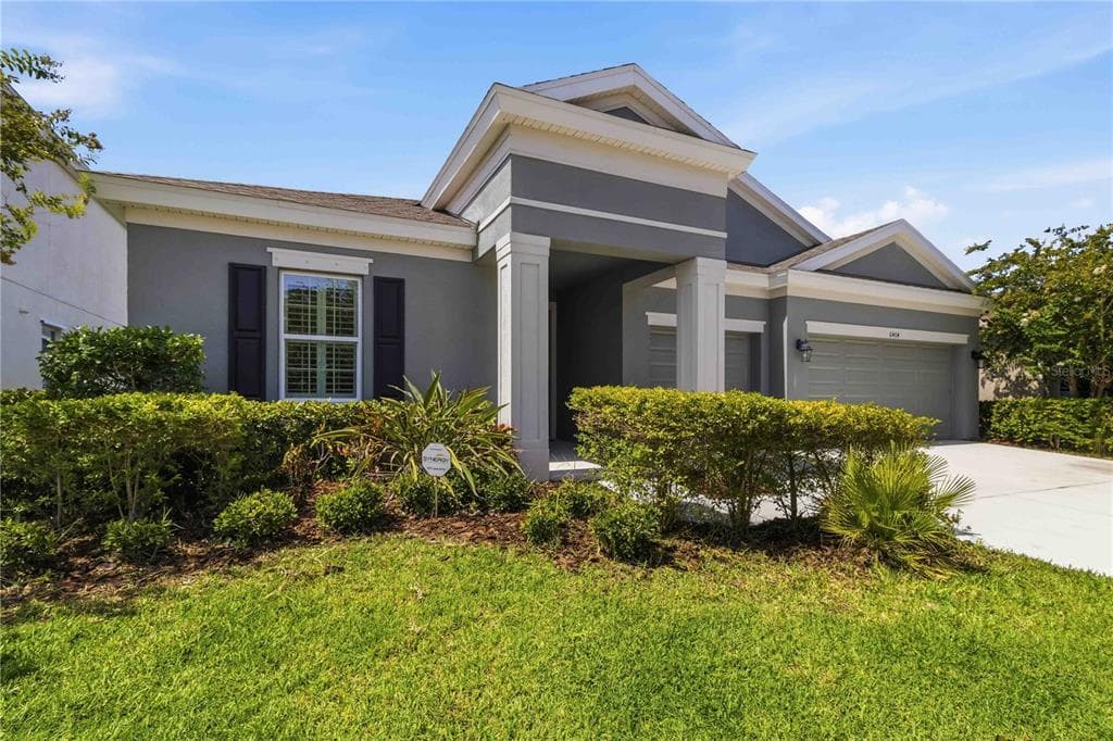 6404 MAIDEN SEA DRIVE APOLLO BEACH, FL 33572
