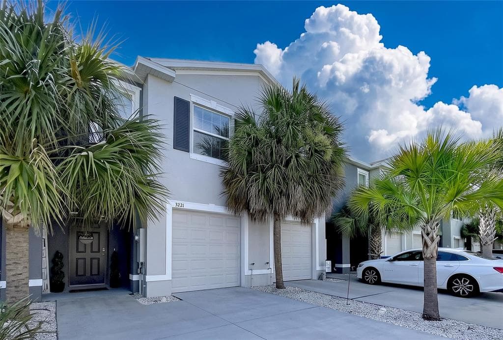 3221 PLEASANT WILLOW COURT BRANDON, FL 33511