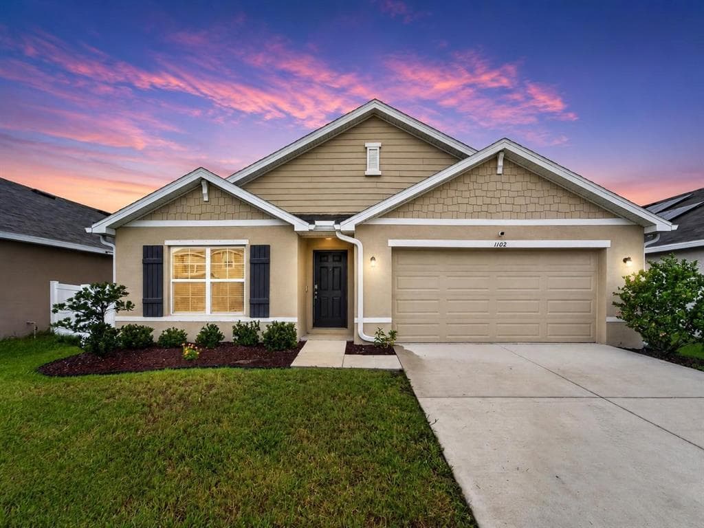 1102 COASTAL HAMMOCK AVENUE RUSKIN, FL 33570