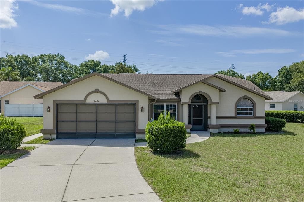 6232 HUNTINGTON DRIVE ZEPHYRHILLS, FL 33542