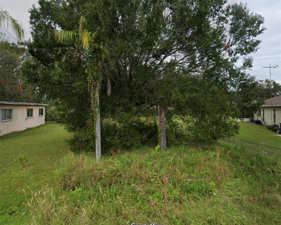 2611 9TH AVENUE DRIVE E PALMETTO, FL 34221