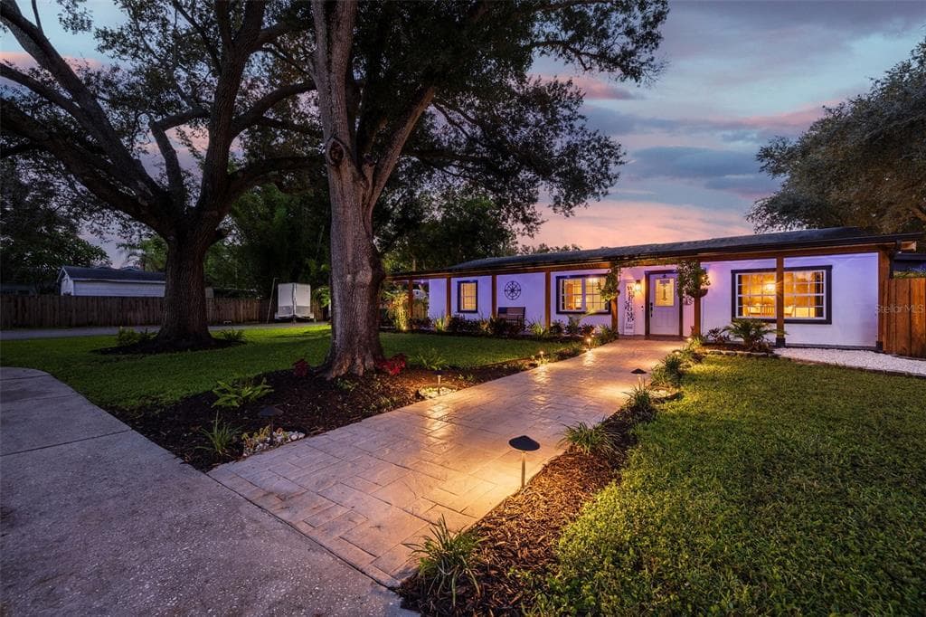 8701 64TH STREET N PINELLAS PARK, FL 33782