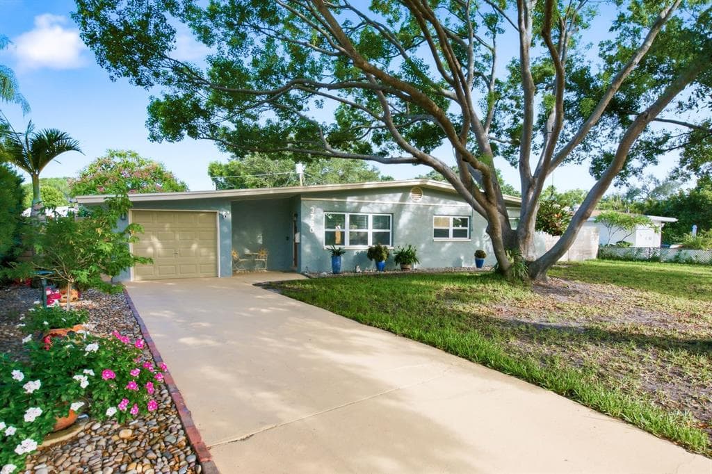 3280 56TH WAY N ST PETERSBURG, FL 33710