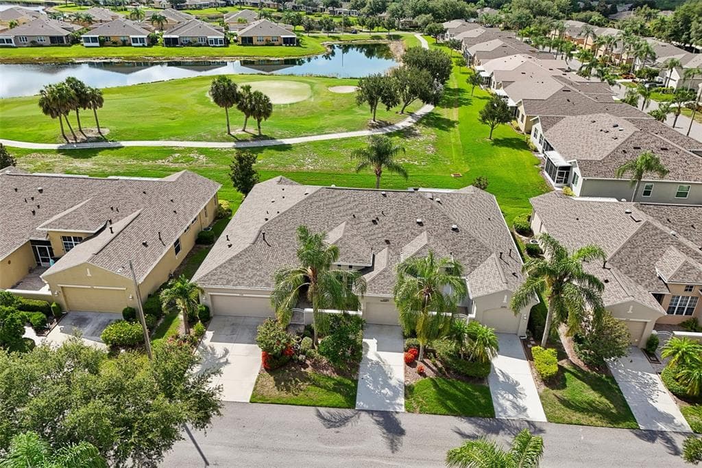 2288 SIFIELD GREENS WAY SUN CITY CENTER, FL 33573