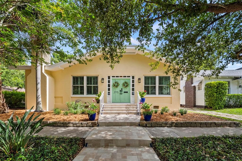 2915 W ANGELES STREET TAMPA, FL 33629