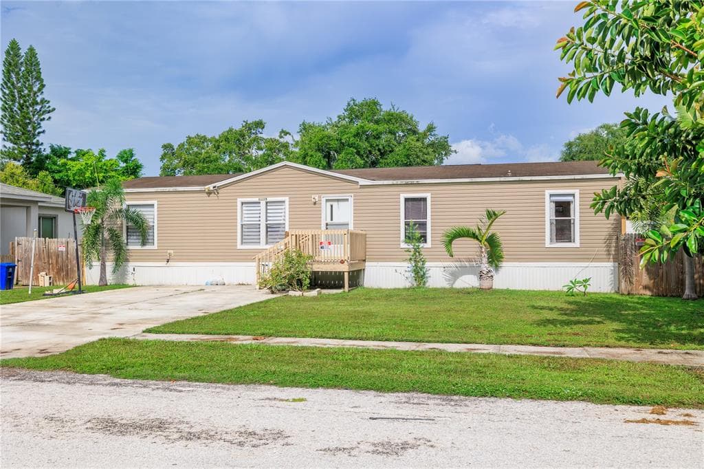 12275 CROSS STREET LARGO, FL 33773