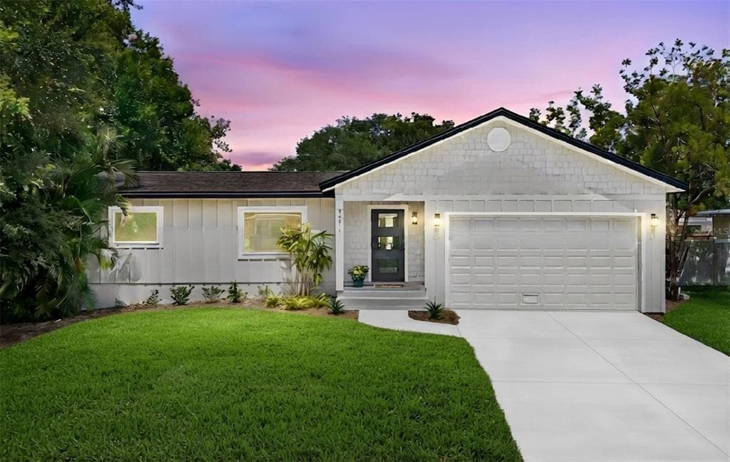 7211 ORPINE DRIVE N ST PETERSBURG, FL 33702