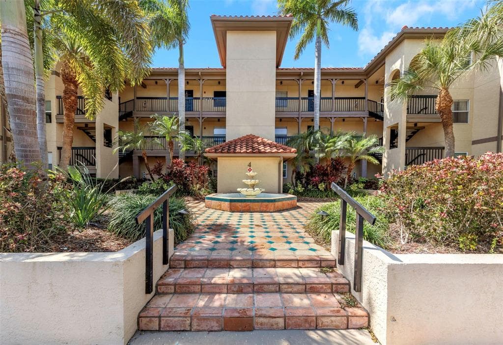 2400 FEATHER SOUND DRIVE UNIT 412 CLEARWATER, FL 33762