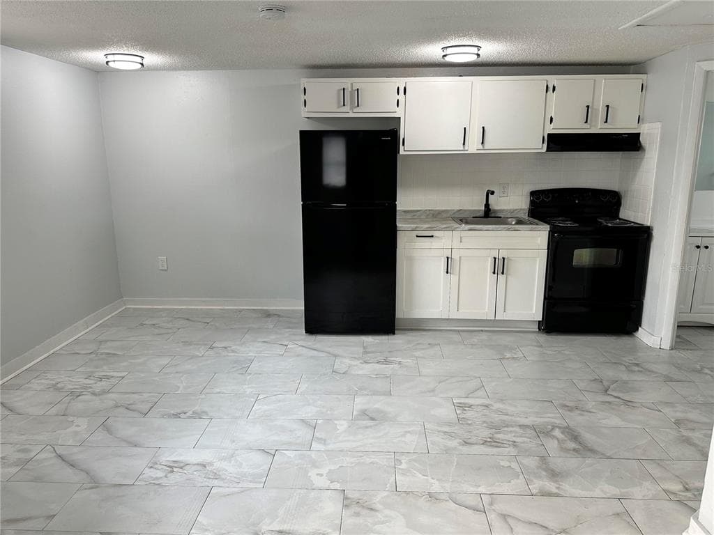 1104 E 140TH AVENUE UNIT B