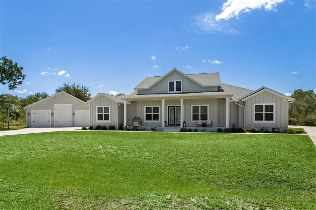 8408 WOODLEAF BOULEVARD WESLEY CHAPEL, FL 33544