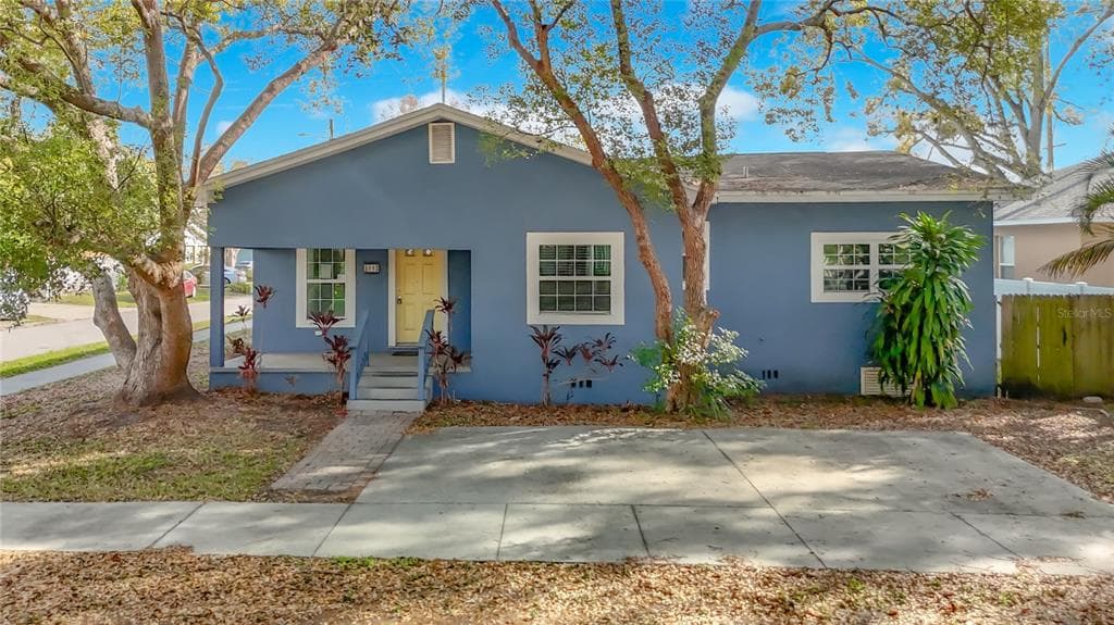 3002 W ARCH STREET TAMPA, FL 33607