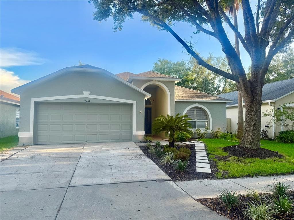 10467 LUCAYA DRIVE TAMPA, FL 33647