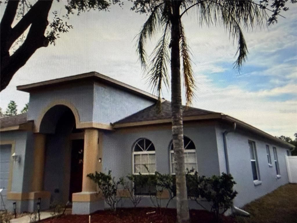 3158 CLOVER BLOSSOM CIRCLE LAND O LAKES, FL 34638