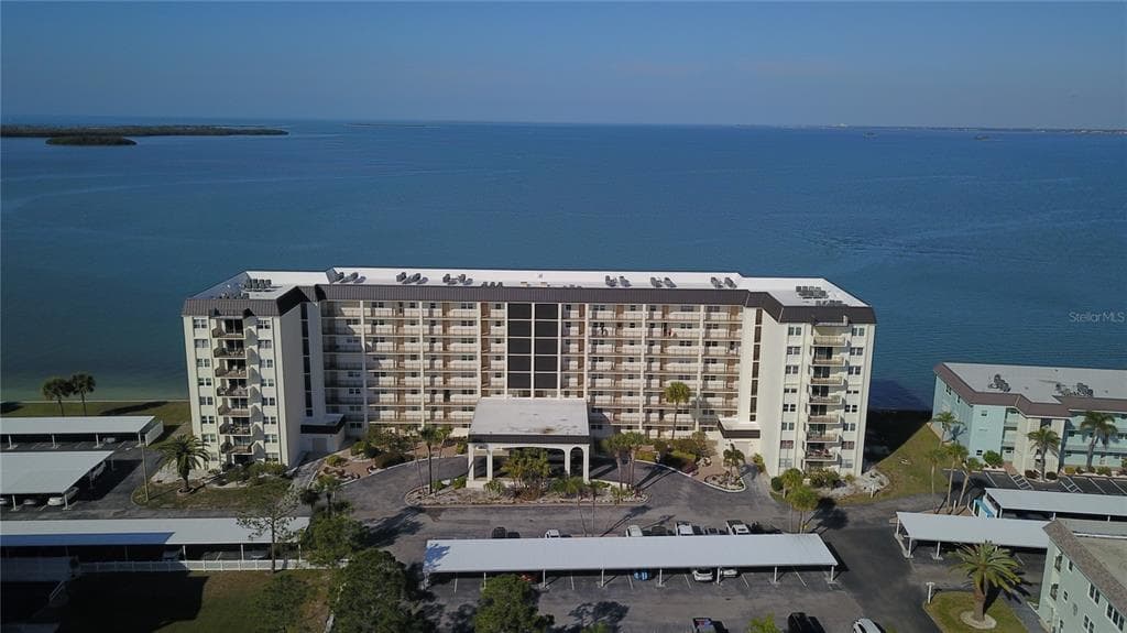 9 HAIG PLACE UNIT 101 DUNEDIN, FL 34698