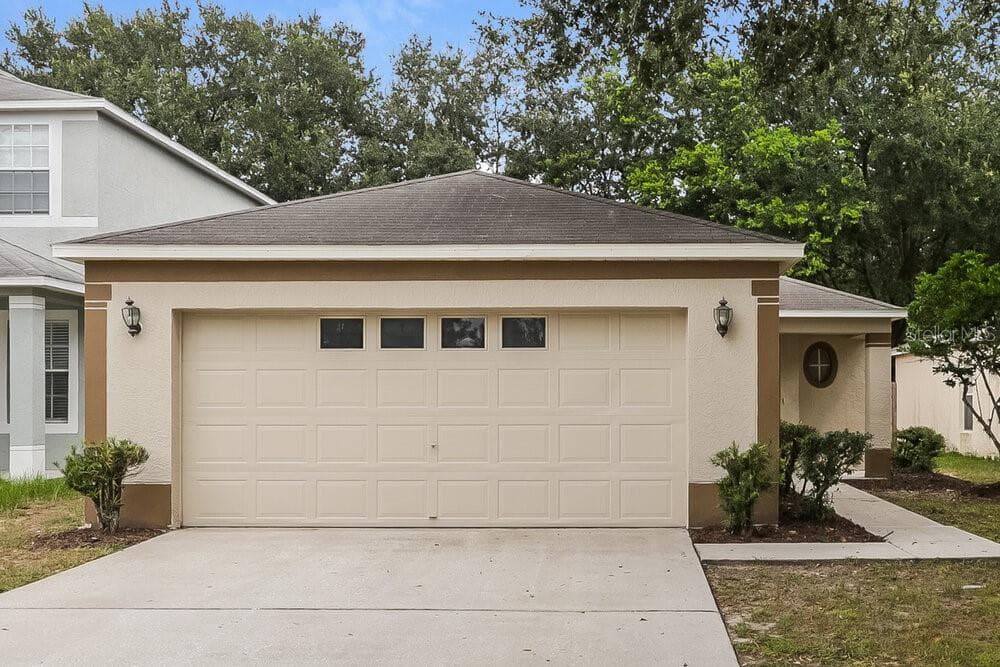 1038 HARVEST MOON DRIVE SEFFNER, FL 33584