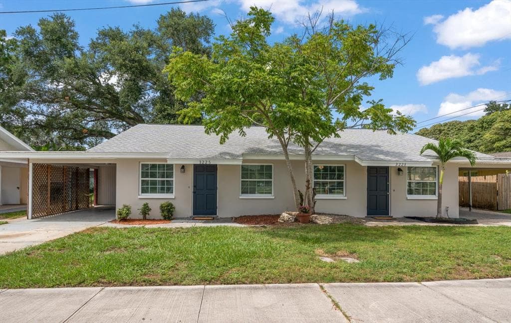 3223 DRYER AVENUE LARGO, FL 33770
