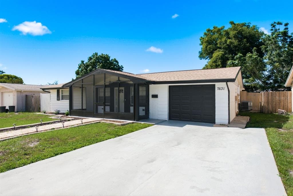7631 HOLLYRIDGE DRIVE NEW PORT RICHEY, FL 34653