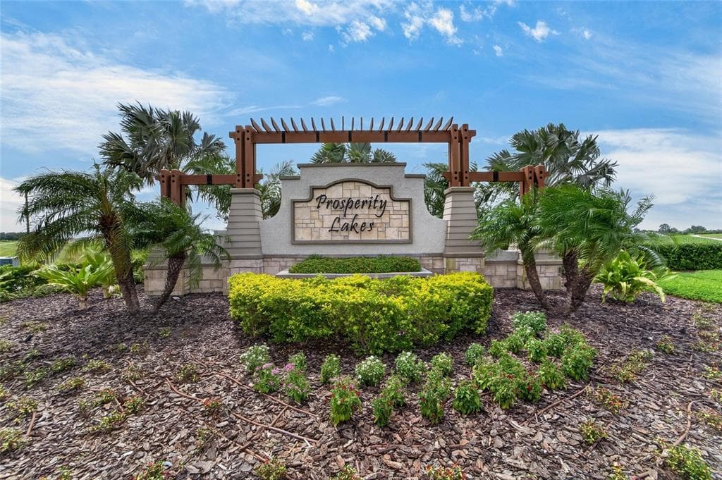 12569 LILY QUARTZ LOOP PARRISH, FL 34219