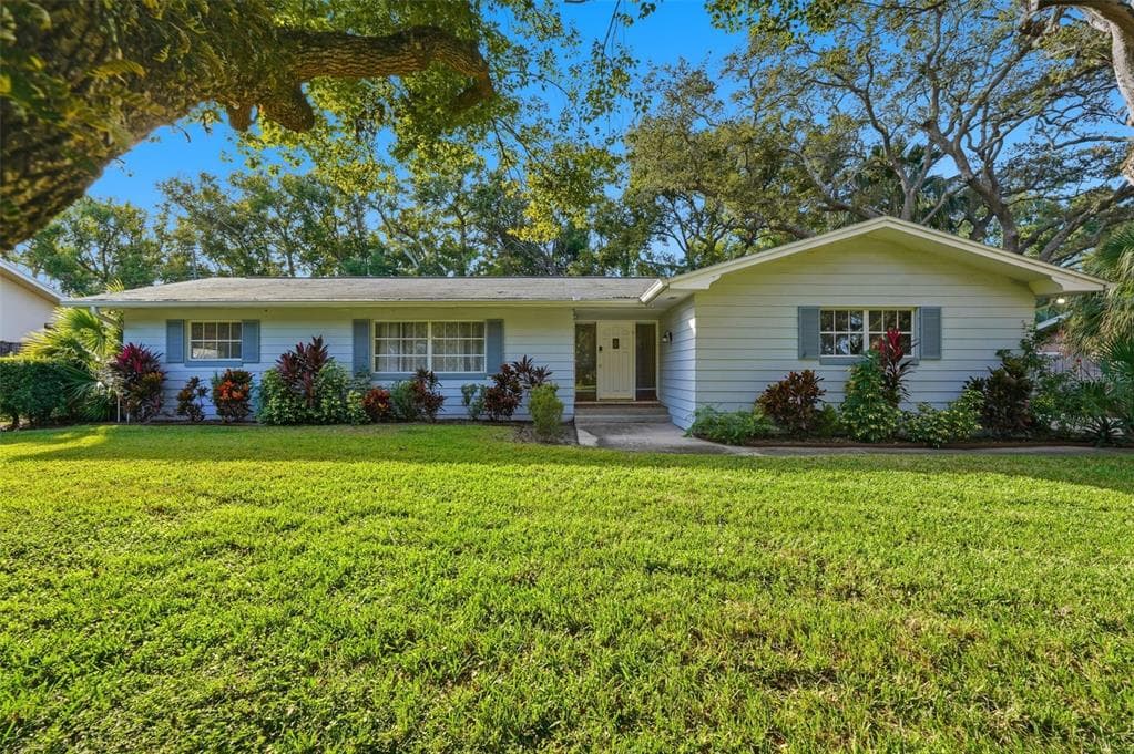 764 FOREST GLEN ROAD CLEARWATER, FL 33765